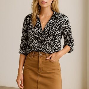 NWT SINCERELY JULES Crossover Animal Print Top